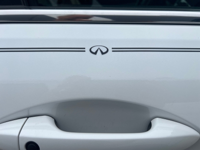 Infiniti vinyl pinstripe emblem stripe logo decal graphic sticker