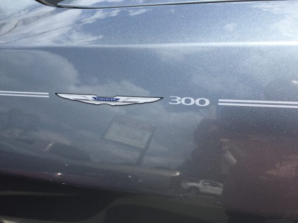 Chrysler 300 logo emblem decal pinstripe kit
