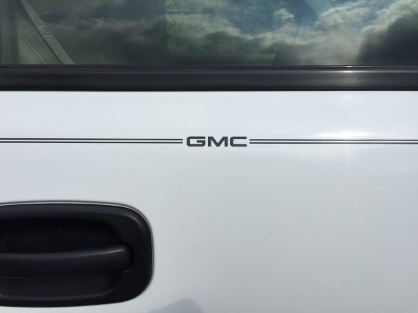 GMC vinyl logo emblem decal pinstripe stripe kit