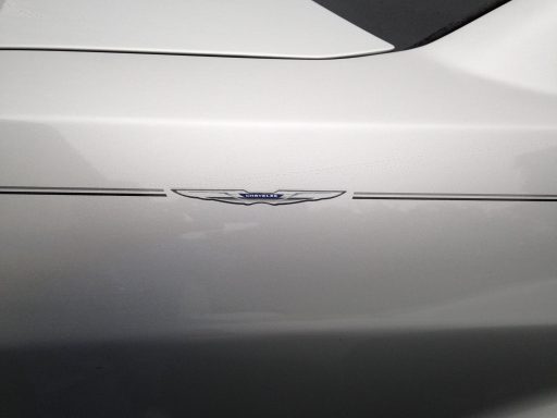 Chrysler logo emblem decal pinstripe kit